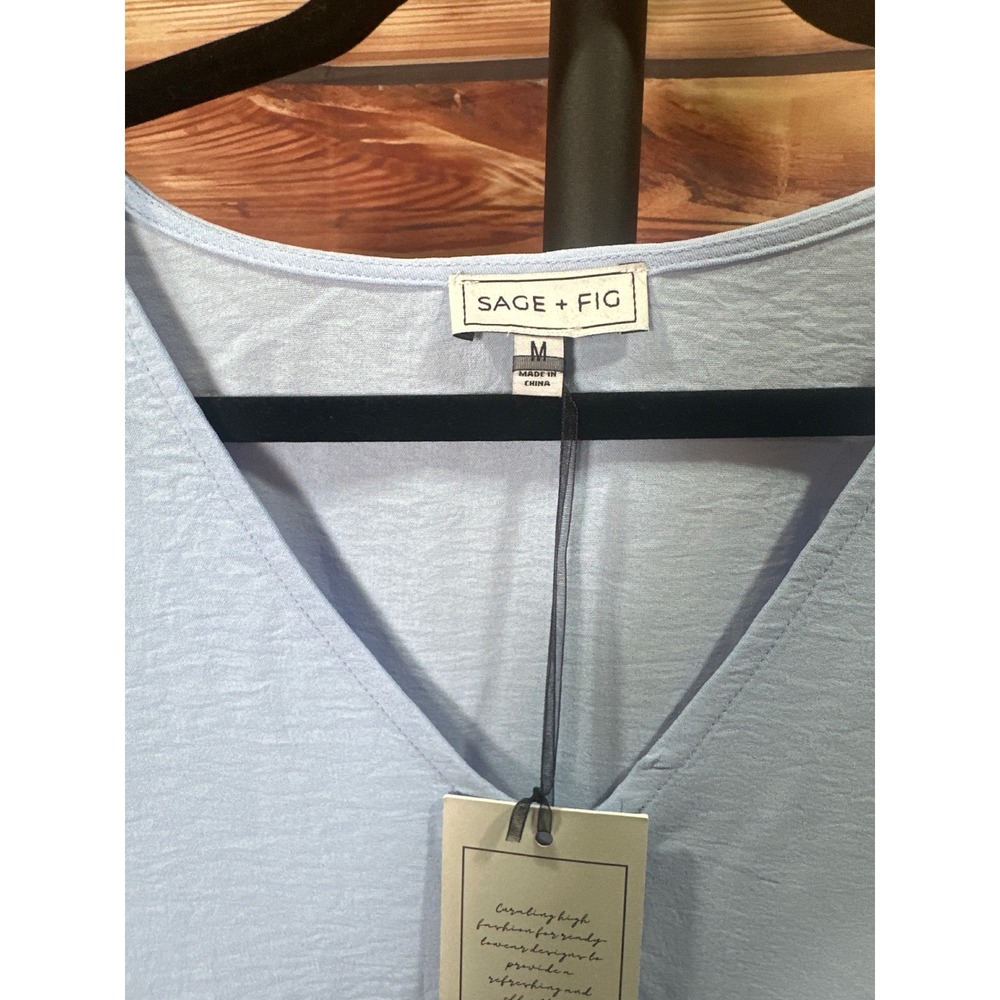 Sage + Fig Light Blue V-Neck Babydoll Peplum Top ST7585 Medium NWT - Picture 4 of 7